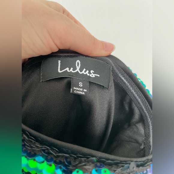 Lulu’s two piece sequin set (crop top & skirt) - Picture 2 of 6